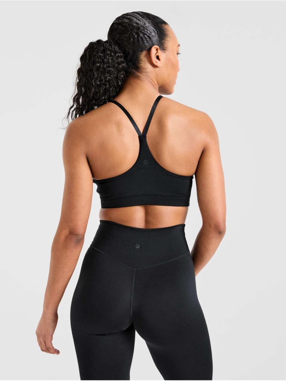 AYBL Staple Sports Bra Black Size S NWT Seamless Activewear
